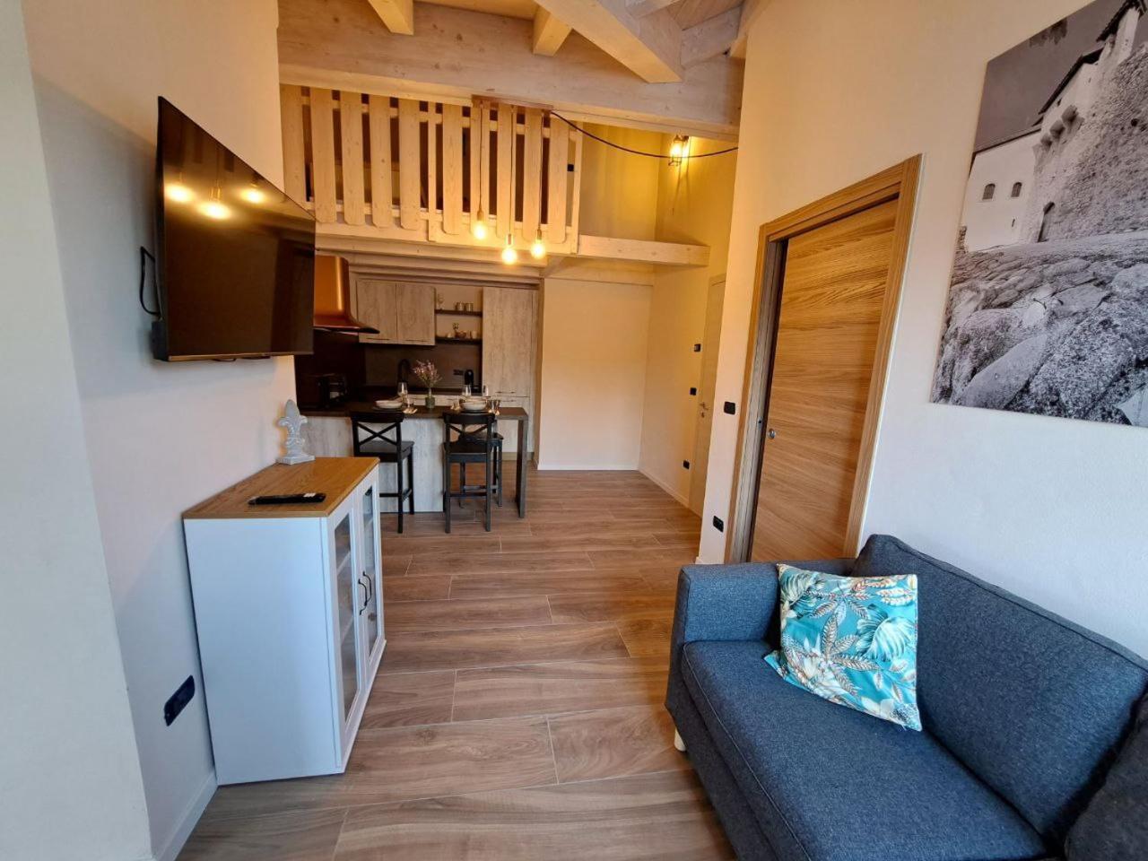 La Via Dei Castelli Apartments 타술로 외부 사진