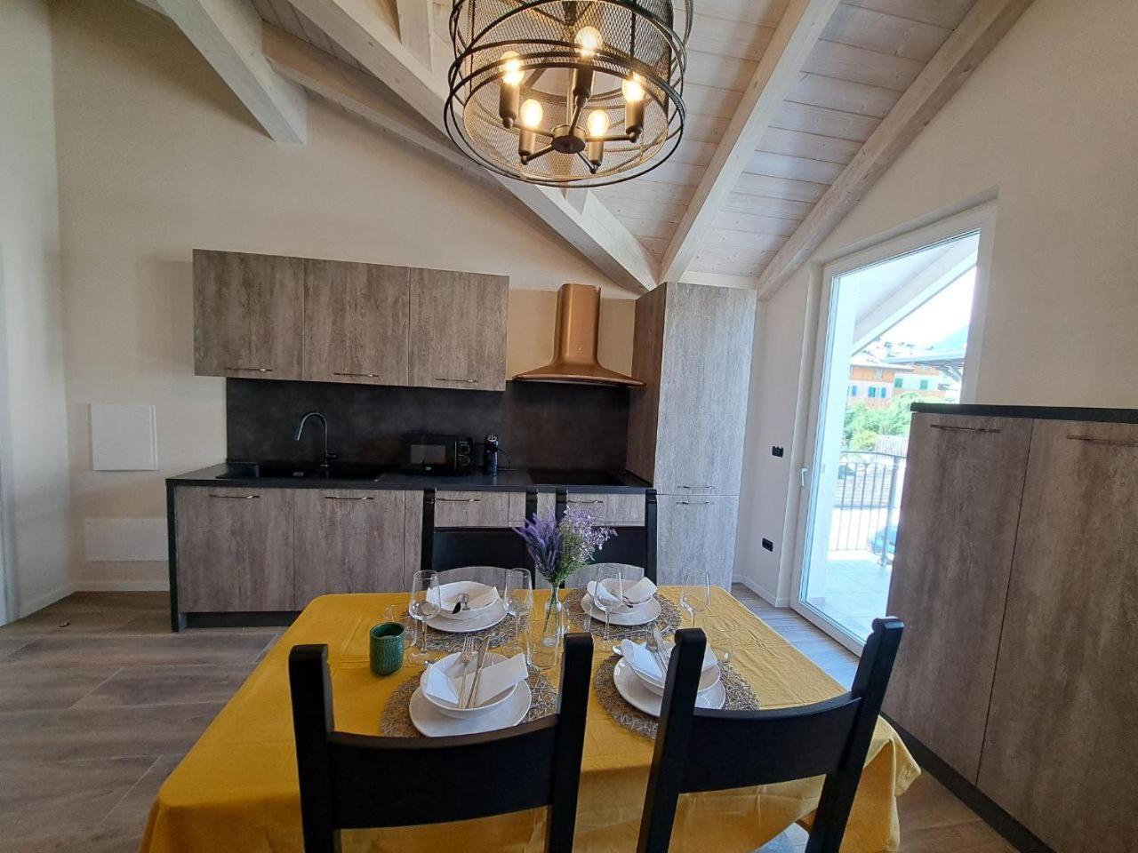 La Via Dei Castelli Apartments 타술로 외부 사진